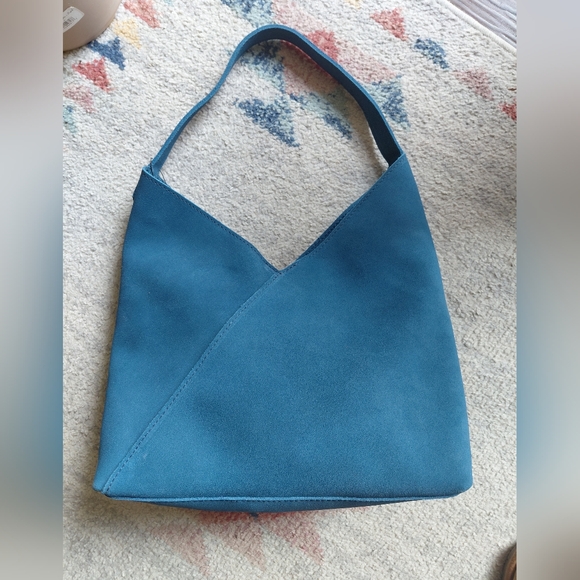 Portland Leather AP Oversized Naomi Mariner Blue Suade Tote NWT Hidemark - Picture 3 of 7